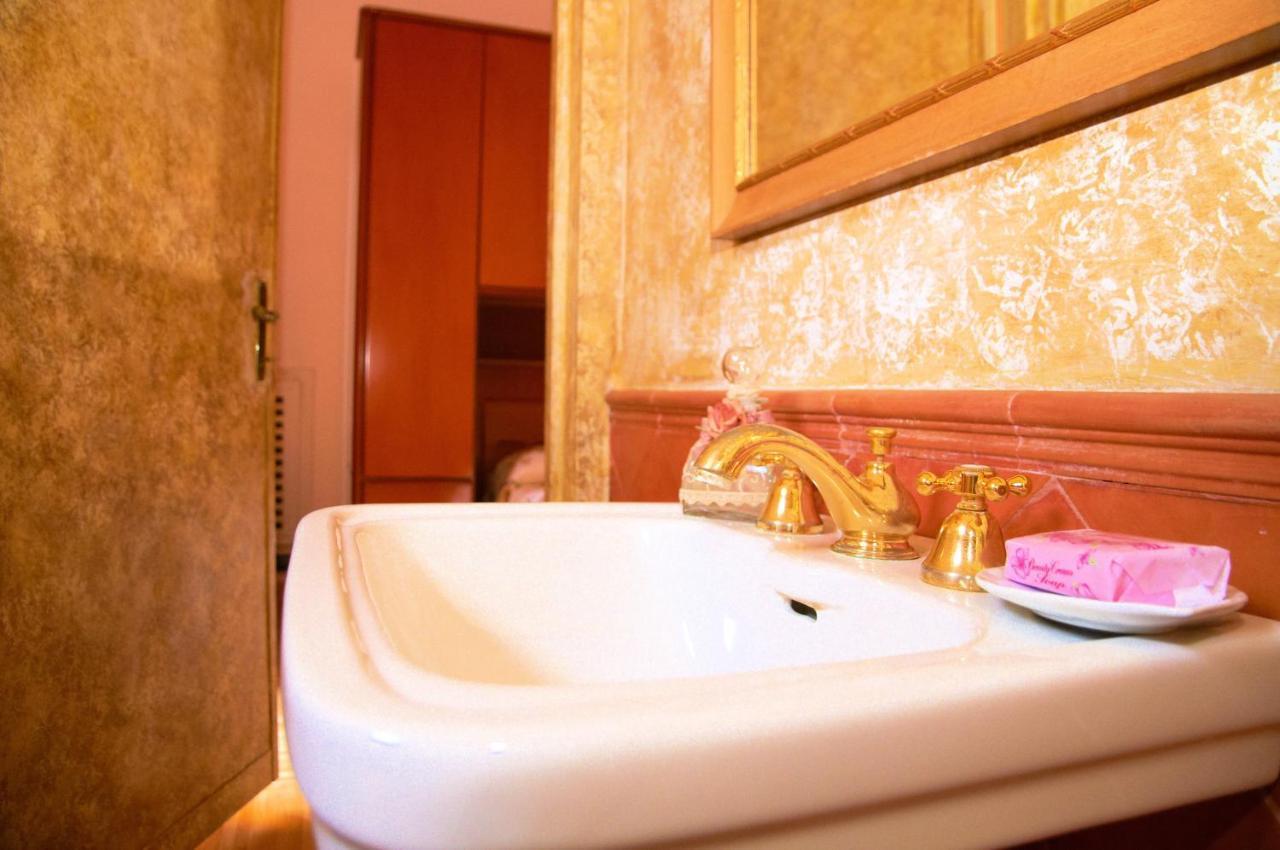 Rent In Rome - Torino House Apartment Bagian luar foto